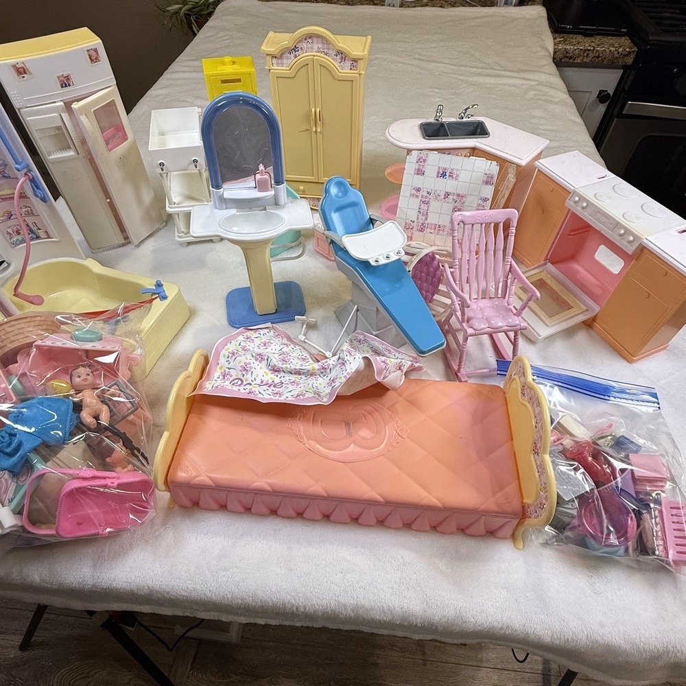 Vintage Barbie Doll Furniture Accessories Huge Lot Kitchen Bath Bed Mattel